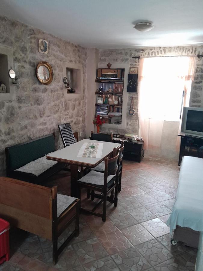 Apartment Radovic Kotor Exterior photo